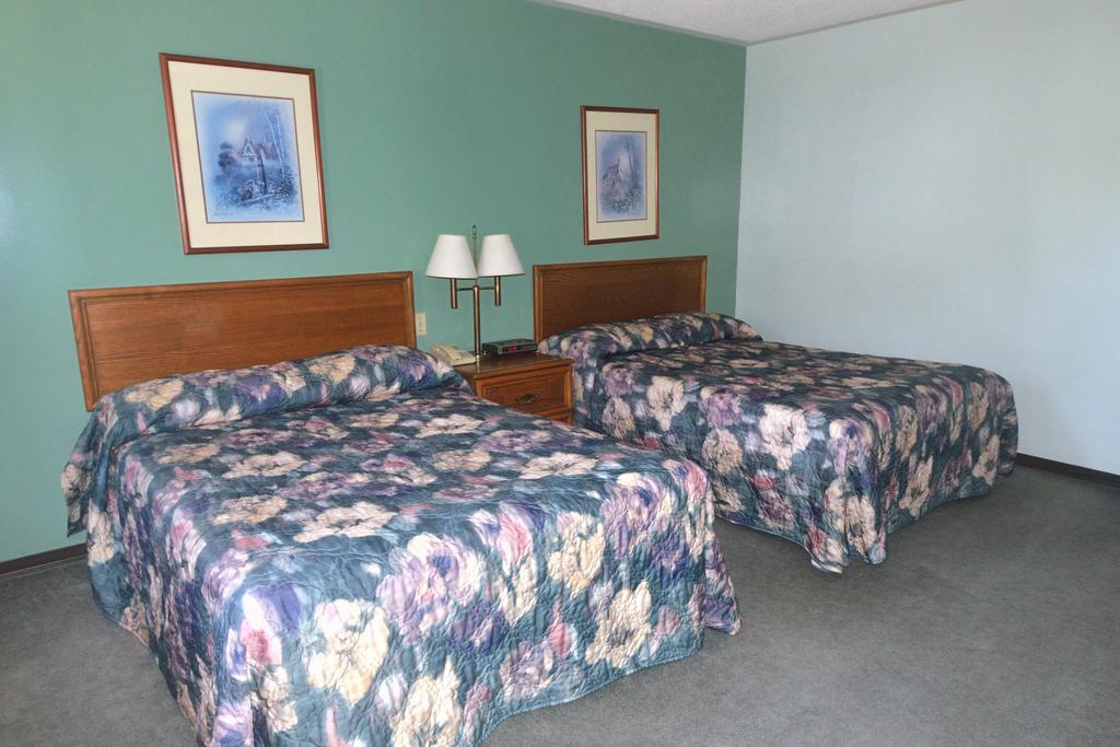 Voyageur Motel Yarmouth Exteriör bild